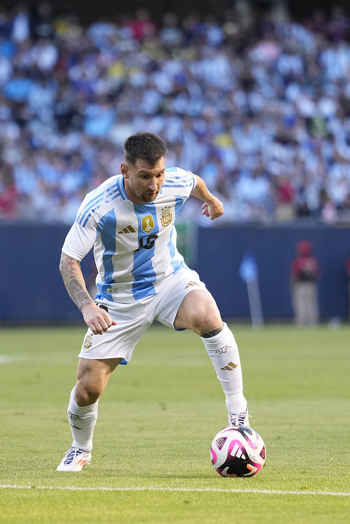 莱奥破门阿莱格里染红 米兰1-0拉齐奥联赛12轮不败