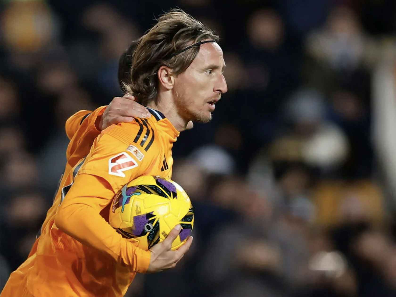 辽宁垮了！不重建又想捡漏，进攻效率倒数，对手包夹威尔斯就能赢