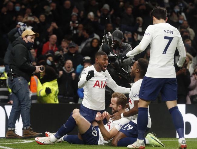 老鹰奇才1换2交易官宣 特雷杨改穿3号球衣